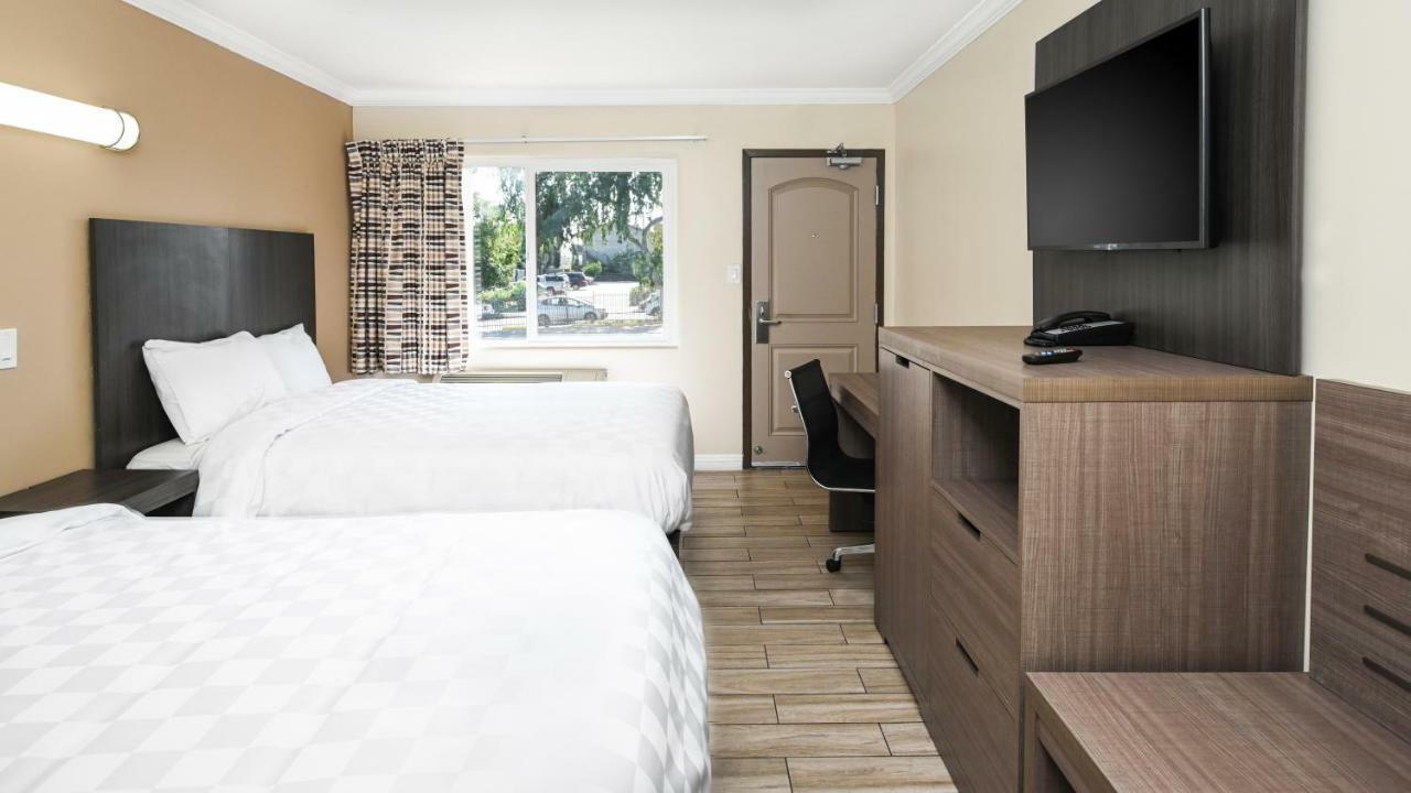 Sea Rock Inn - Long Beach Extérieur photo